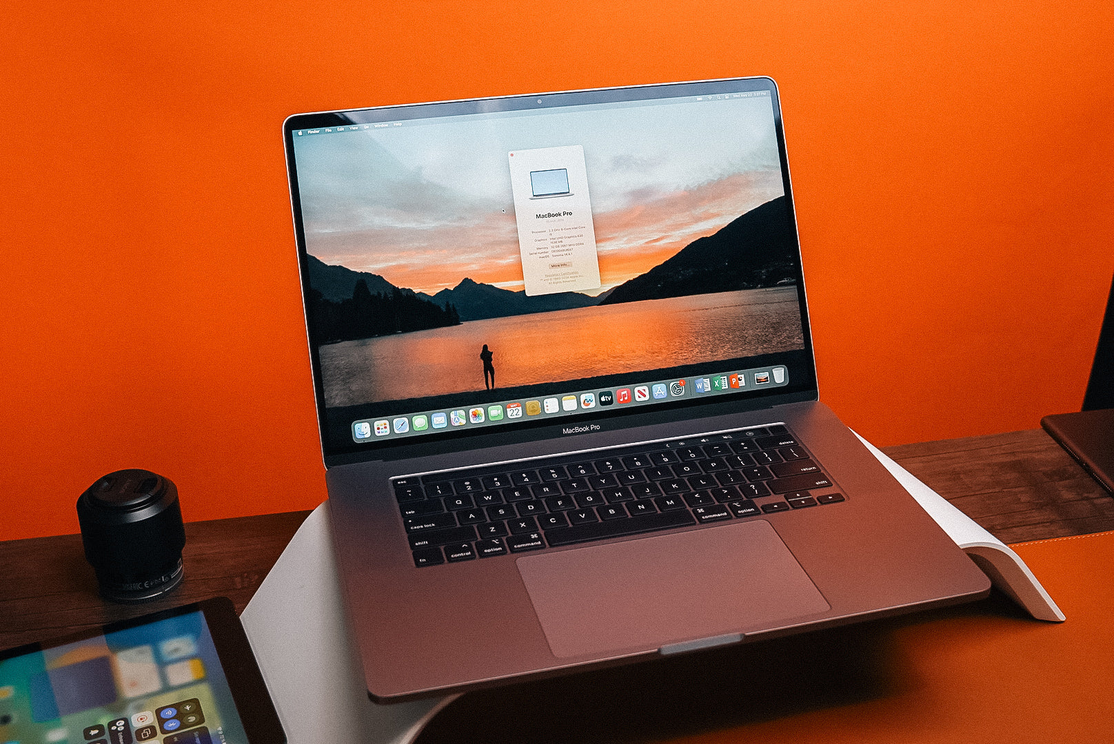 Macbook Pro 2019 16" 64GB RAM 1TB SSD Q9,500