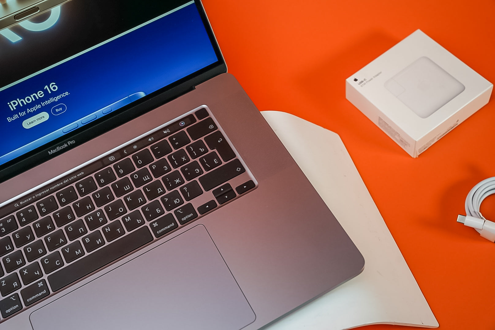 Macbook Pro 2019 16” 64GB RAM i9 1TB SSD Q8,399